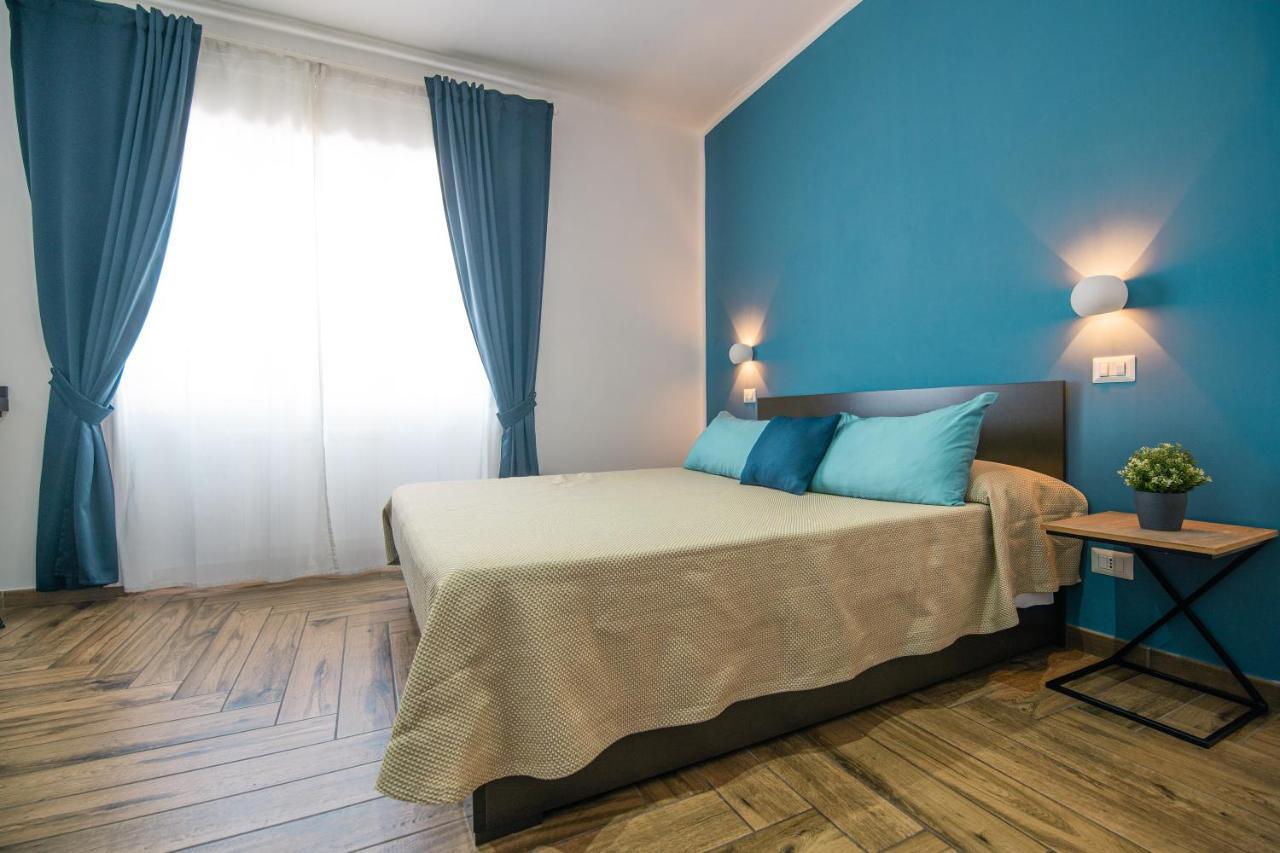 Hub Ferroviario - 12 Posti Letto Per Il Tuo Gruppo A Napoli Con Wifi E Netflix Panzió Kültér fotó